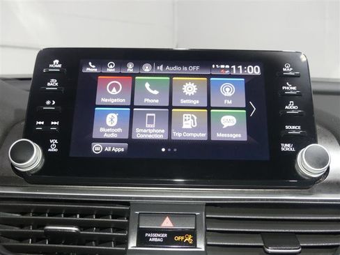 Used 2018 Honda Accord Touring image 38