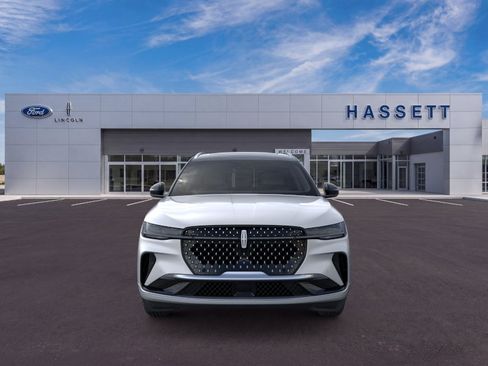 New 2026 Lincoln Nautilus Reserve AWD/4WD image 6
