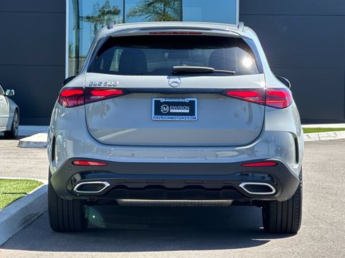 Certified 2026 Mercedes-Benz GLC 300 image 4