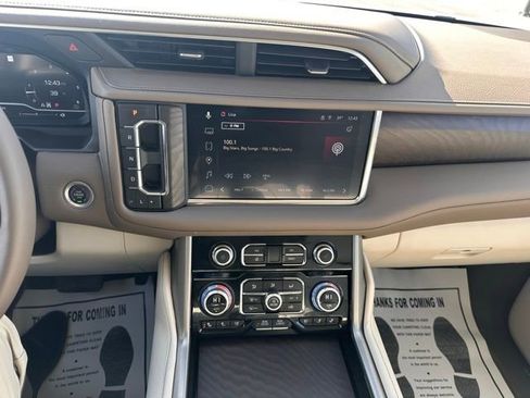 Certified 2024 GMC Yukon XL Denali image 25