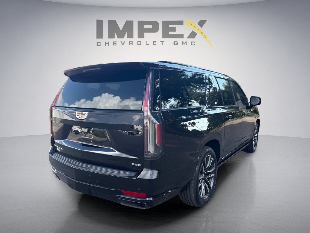 Used 2022 Cadillac Escalade ESV Sport w/ Touring Package AWD/4WD image 5