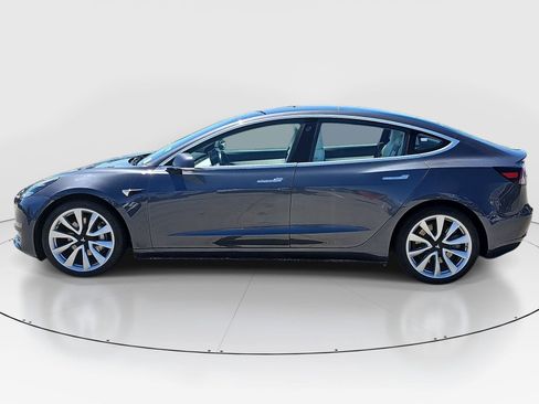 Used 2018 Tesla Model 3 Long Range AWD/4WD image 8
