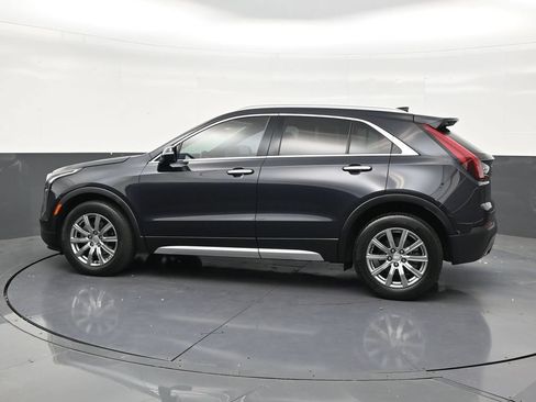 Used 2023 Cadillac XT4 Premium Luxury FWD image 2