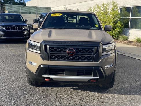 Used 2024 Nissan Frontier Pro-X w/ Pro Convenience Package RWD image 2