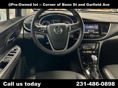 Used 2022 Buick Encore Preferred w/ Safety Package AWD/4WD image 17