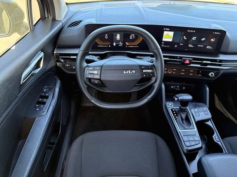 Used 2026 Kia Sportage LX w/ LX Convenience Package FWD image 21