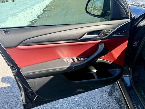 Used 2023 BMW X3 xDrive30i w/ Premium Package image 12