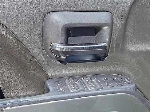 Used 2016 Chevrolet Silverado 3500 LT w/ LT Convenience Package image 13