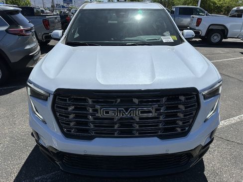 New 2026 GMC Acadia Denali Ultimate w/ LPO, Floor Liner Package AWD/4WD image 2