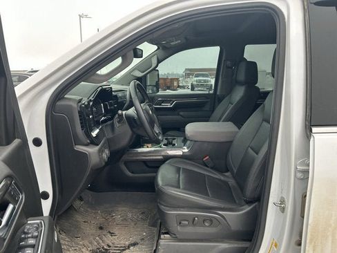 Certified 2024 Chevrolet Silverado 2500 LTZ w/ LTZ Plus Package image 9