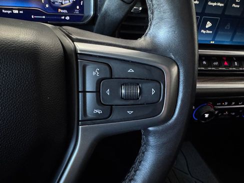Certified 2022 Chevrolet Silverado 1500 LT AWD/4WD image 16