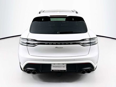 New 2026 Porsche Macan image 10