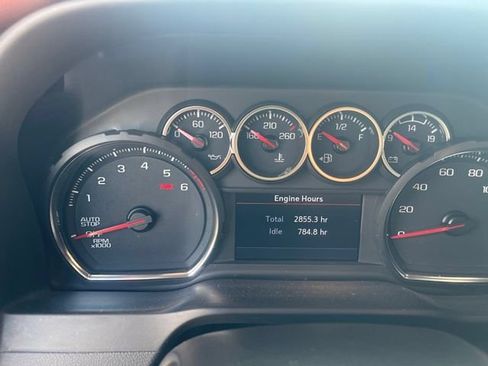Used 2020 Chevrolet Silverado 1500 LT Trail Boss AWD/4WD image 15