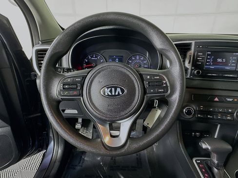 Used 2018 Kia Sportage LX AWD/4WD image 15