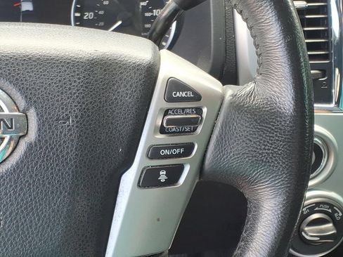 Used 2020 Nissan Titan SV w/ SV Convenience Package AWD/4WD image 20