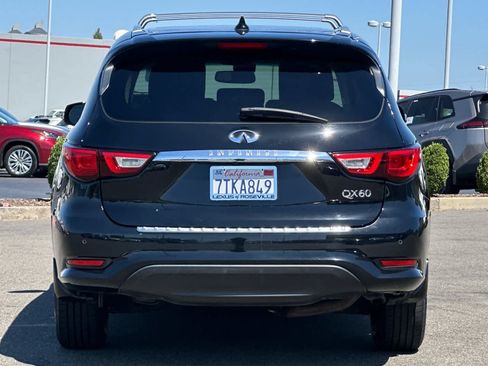 Used 2016 INFINITI QX60 Luxe w/ Premium Plus Package AWD/4WD image 8