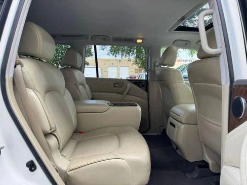Used 2017 INFINITI QX80 2WD w/ Driver Assistance Package image 30