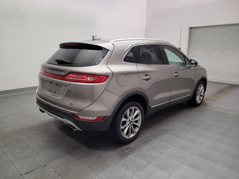 Used 2016 Lincoln MKC Select w/ Select Plus Package FWD image 9