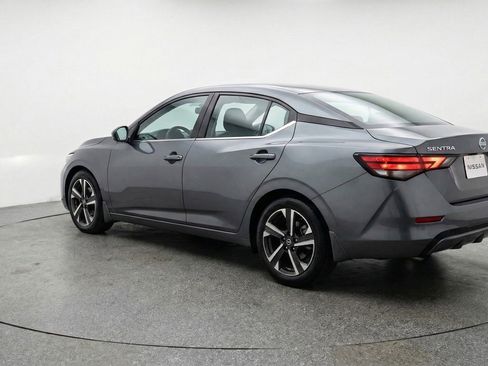 Used 2025 Nissan Sentra SV FWD image 6