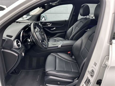 Certified 2021 Mercedes-Benz GLC 300 4MATIC image 17