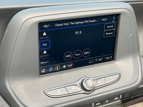 Used 2023 Chevrolet Camaro LT image 25