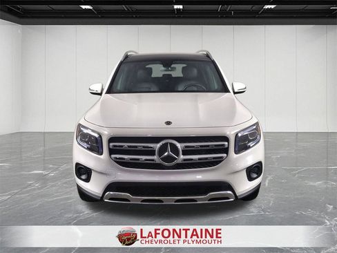 Used 2020 Mercedes-Benz GLB 250 4MATIC image 3