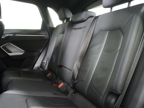 Used 2020 Audi Q3 2.0T Premium AWD/4WD image 15