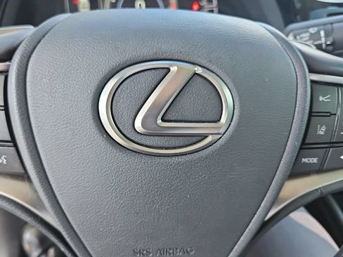 Certified 2025 Lexus ES 350 w/ Premium Package FWD image 26