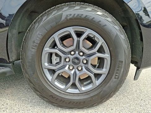 Used 2025 Ford Expedition Max Active AWD/4WD image 8