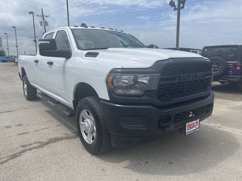 Used 2024 RAM 3500 Tradesman AWD/4WD image 2