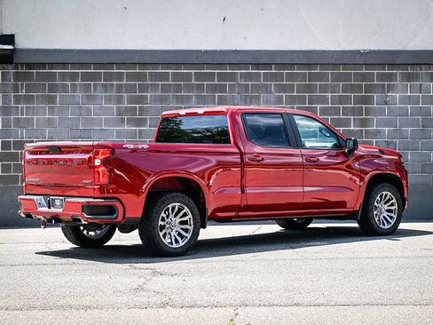 Used 2022 Chevrolet Silverado 1500 RST AWD/4WD image 3