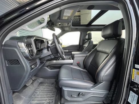 Used 2026 Ford F350 Lariat w/ Black Appearance Package AWD/4WD image 11