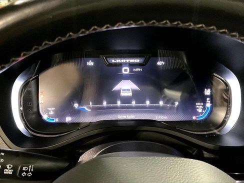 Used 2023 RAM 1500 Limited image 17