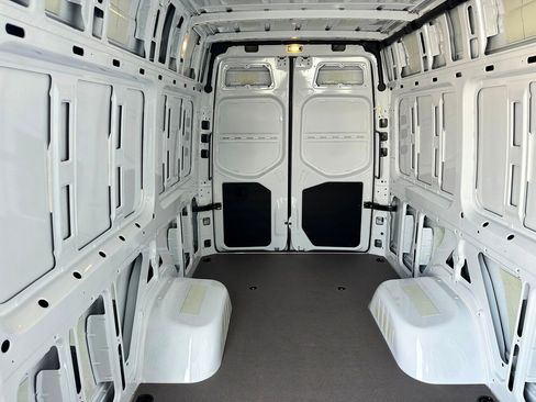 New 2026 Mercedes-Benz Sprinter 3500 image 21