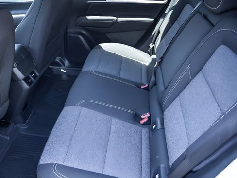 New 2027 GMC Terrain Elevation w/ Black Edition FWD image 17