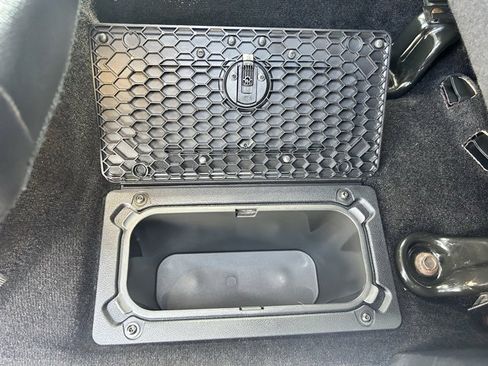 Used 2016 RAM 1500 Laramie w/ Convenience Group image 14