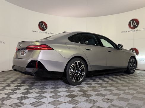 New 2026 BMW 530i xDrive w/ M Sport Package image 8