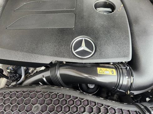 Used 2020 Mercedes-Benz GLC 300 image 33