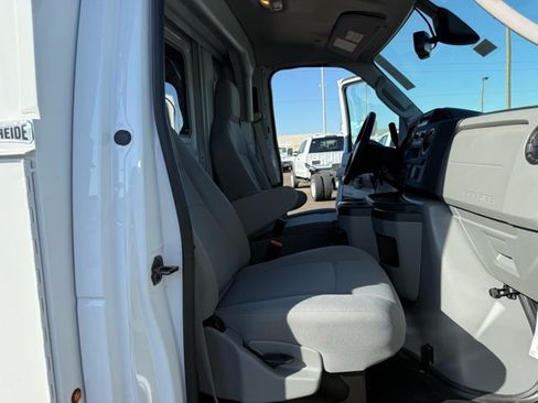 New 2027 Ford E-350 and Econoline 350 Super Duty w/ Power Equipment Group RWD image 24