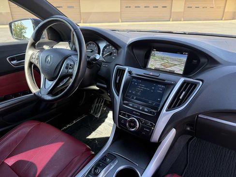 Used 2018 Acura TLX V6 w/ Technology & A-SPEC Pkg FWD image 19