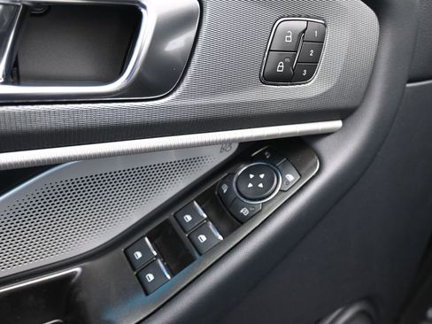 New 2026 Ford Explorer ST AWD/4WD image 11