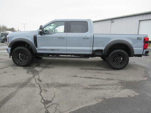 Used 2024 Ford F250 Lariat w/ Lariat Ultimate Package image 8