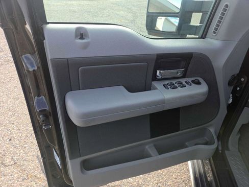 Used 2008 Ford F150 XLT image 9