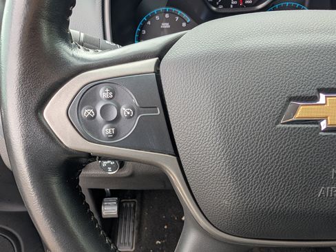 Used 2018 Chevrolet Colorado Z71 AWD/4WD image 28