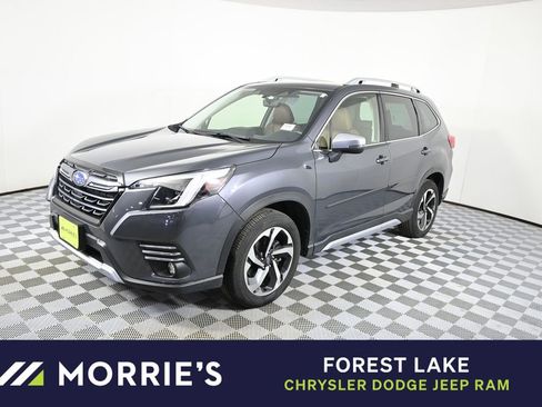 Used 2023 Subaru Forester Touring image 1