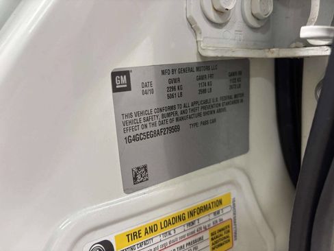 Used 2010 Buick LaCrosse CXL w/ Luxury Package image 39