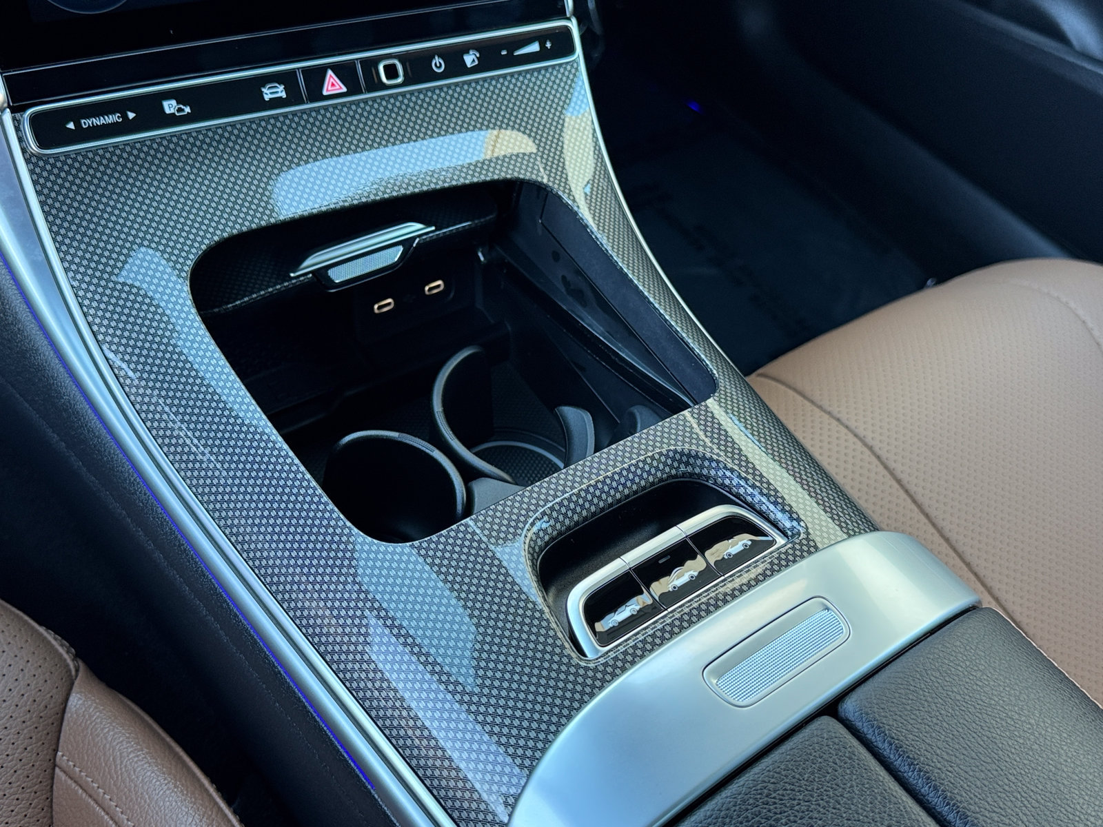 New 2027 Mercedes-Benz CLE 450 4MATIC Cabriolet image 9