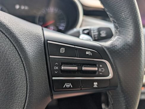 Used 2023 Kia Stinger GT-Line w/ Sun & Sound Package RWD image 15