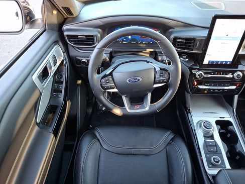 Certified 2023 Ford Explorer ST w/ Equipment Group 401A image 11