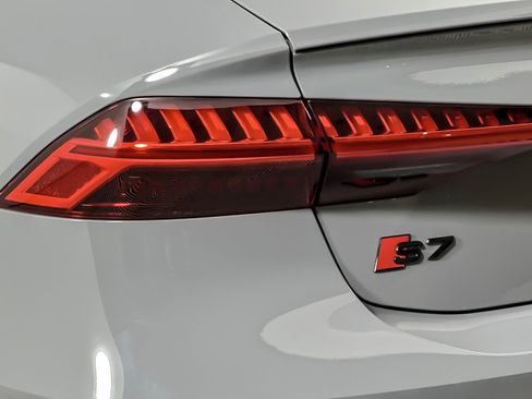 Used 2025 Audi S7 Prestige w/ Nardo Sport Edition image 25
